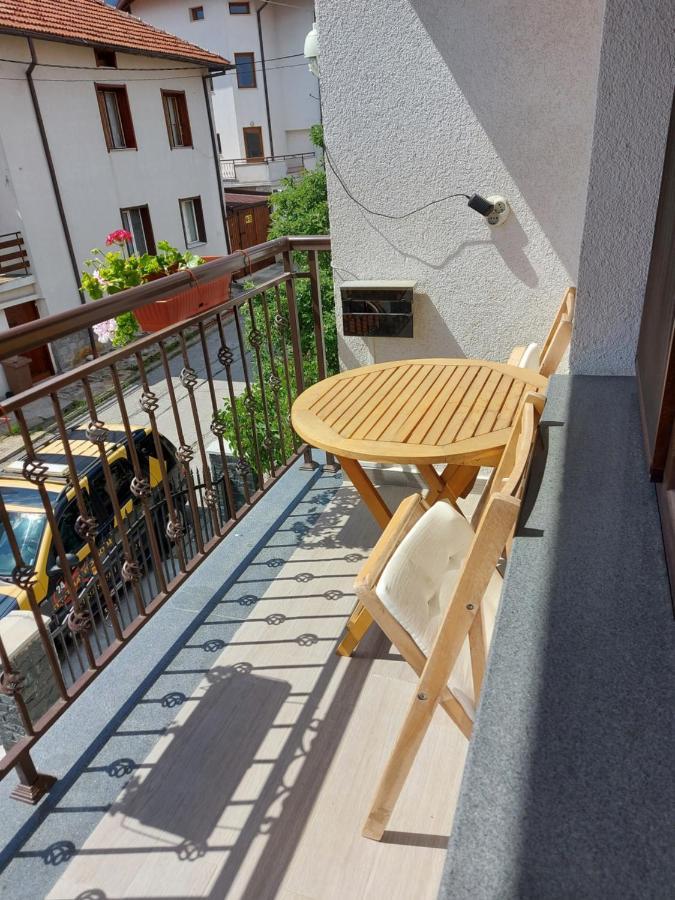 מלון Sharkova House בנסקו מראה חיצוני תמונה