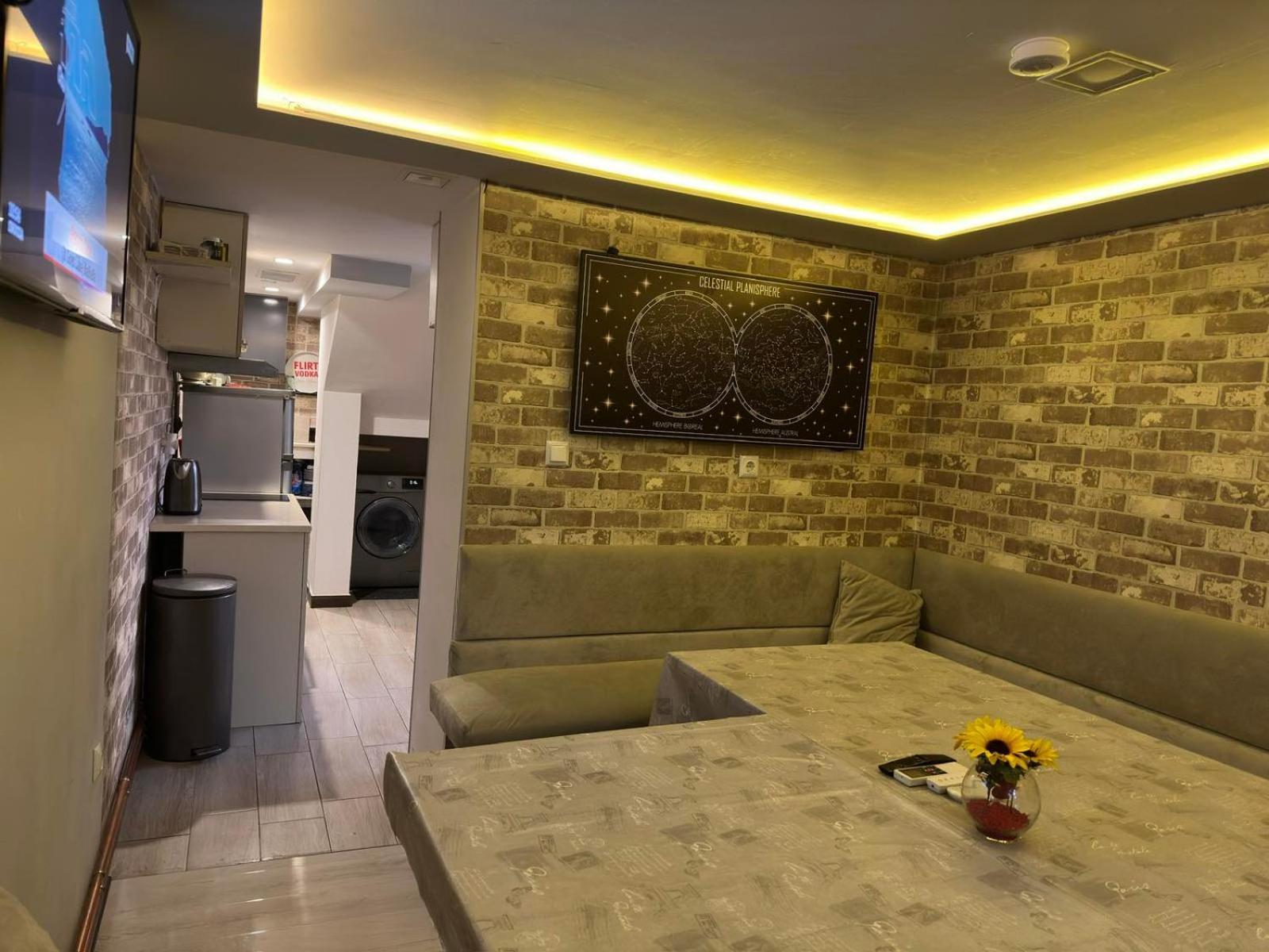 מלון Sharkova House בנסקו מראה חיצוני תמונה